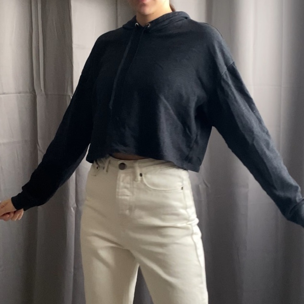 basic grey cropped hoodie